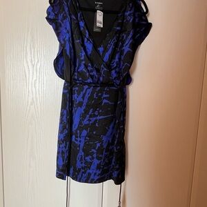 NWT Le Chateau Black and Blue Splatter Mini Dress